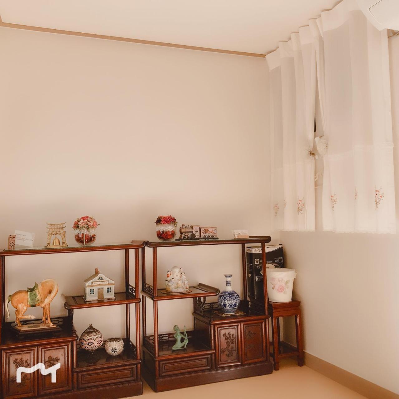 Hanok Guesthouse Suni Сеул Экстерьер фото