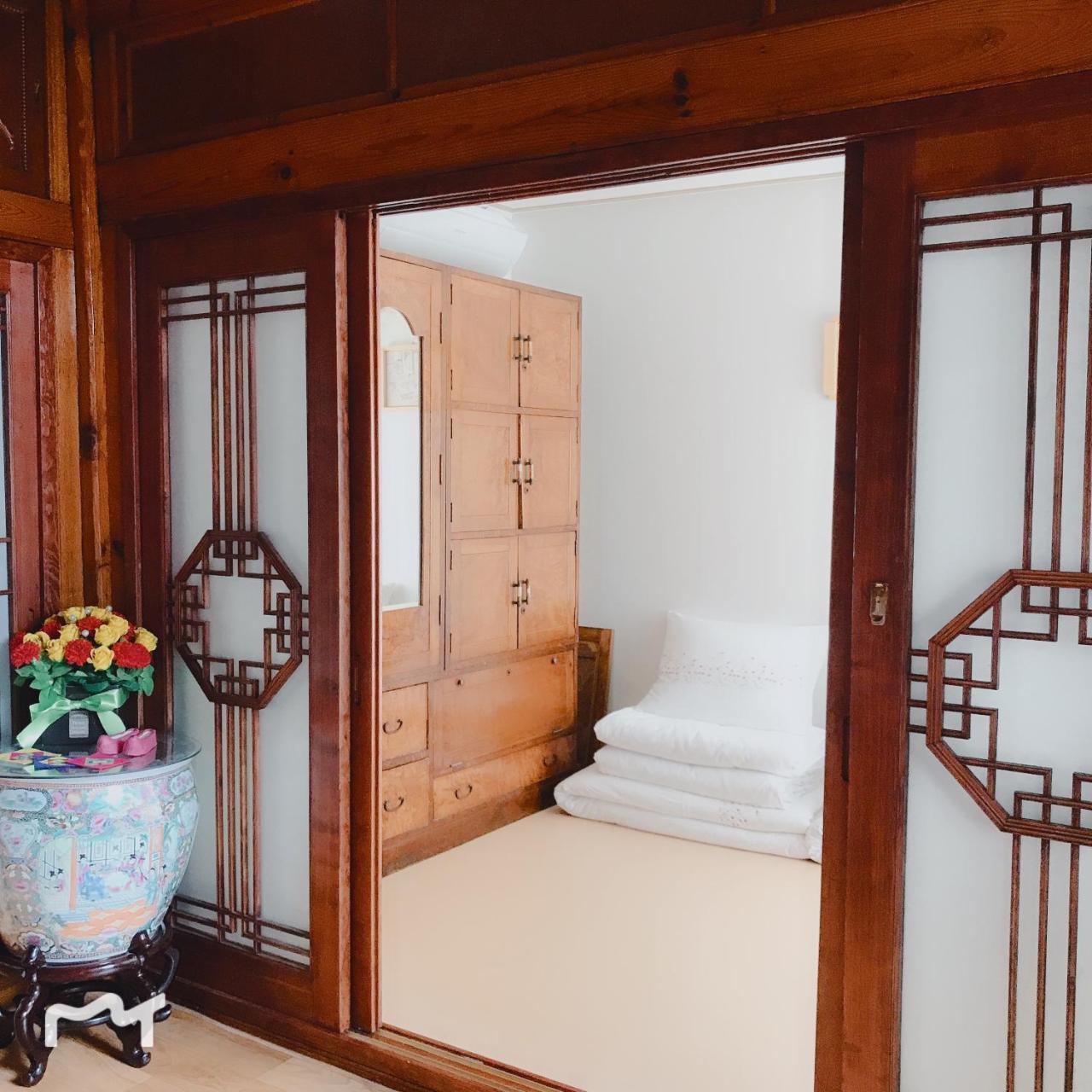 Hanok Guesthouse Suni Сеул Экстерьер фото